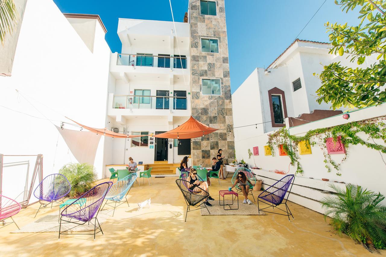 The Mermaid Hostel Beach (Adults Only) Канкун Екстериор снимка