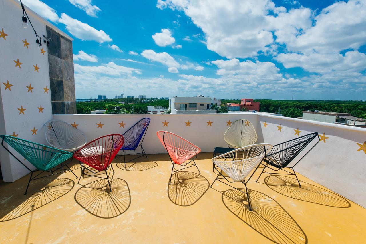 The Mermaid Hostel Beach (Adults Only) Канкун Екстериор снимка